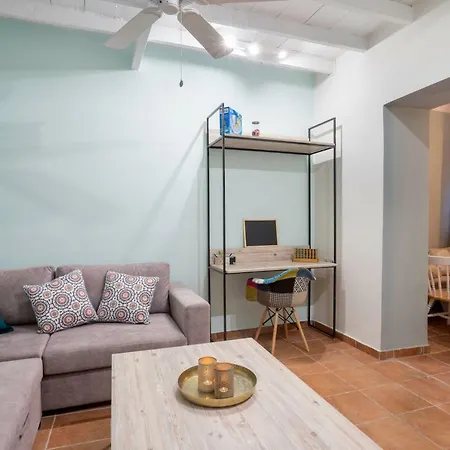 A33 Rhodes Old Town House בית נופש עיר רודוס