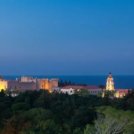 A33 Rhodes Old Town House Feriehus *