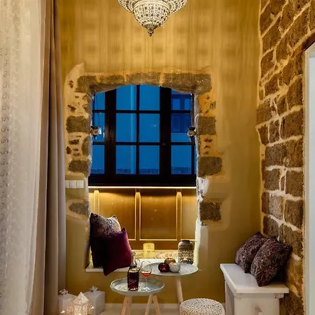 A33 Rhodes Old Town House Tatil Evi